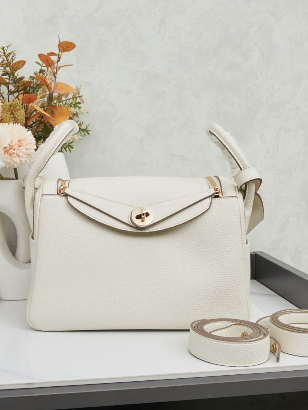 Classic Hermes Bags: A Stylish and Versatile Choice for Elegance